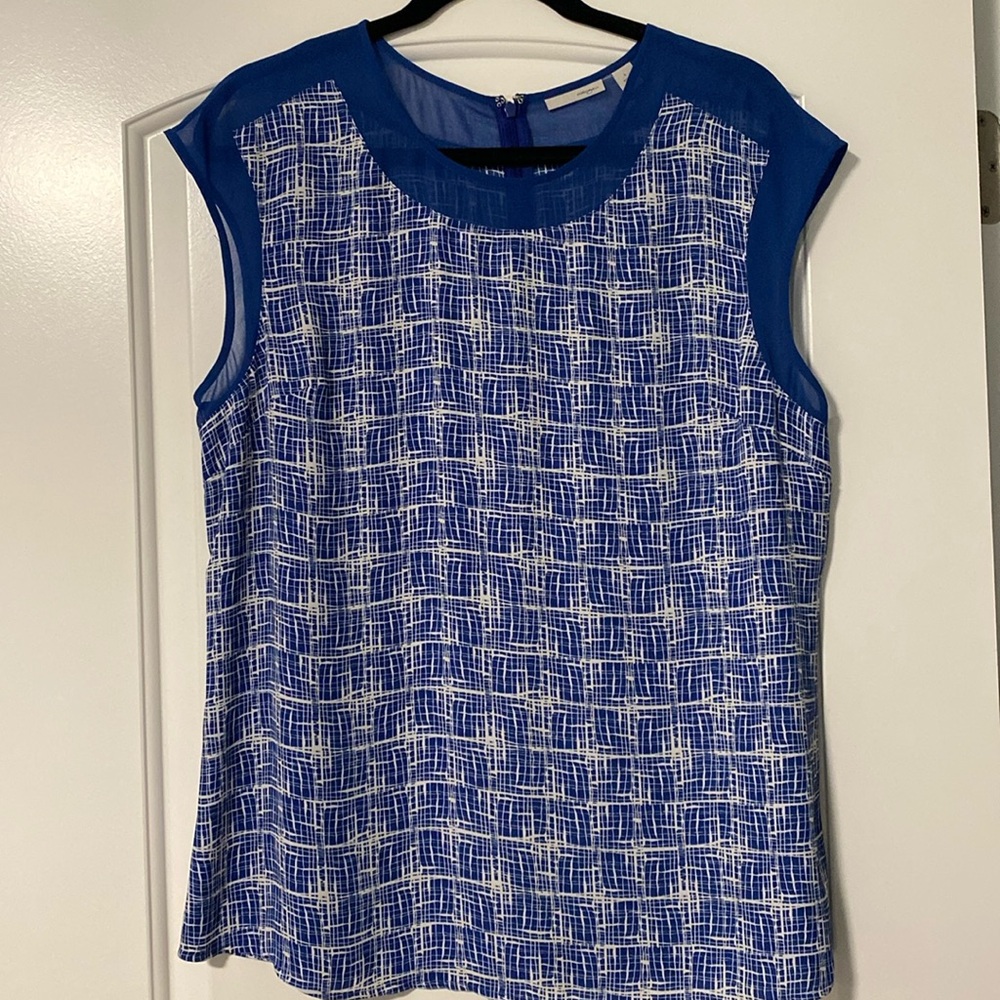 Like new cute top